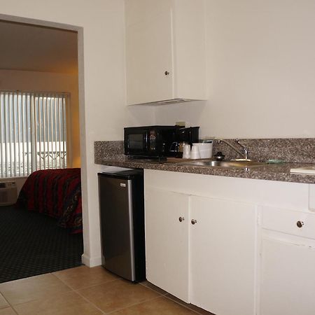 Lake Marina Inn Clearlake Oaks 객실 사진