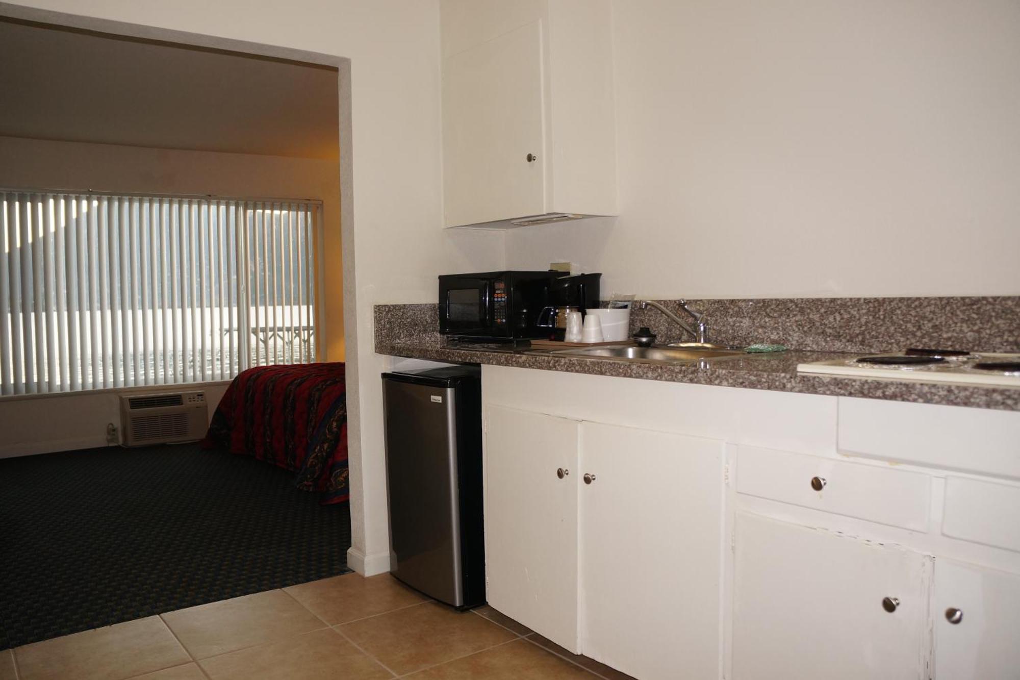 Lake Marina Inn Clearlake Oaks 객실 사진