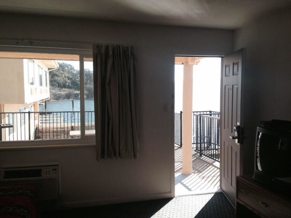 Lake Marina Inn Clearlake Oaks 외부 사진